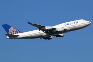 United Airlines aeroplane